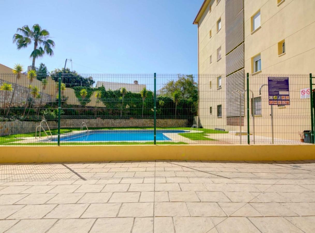 פואנגירולה Apartamento Vinuela מראה חיצוני תמונה