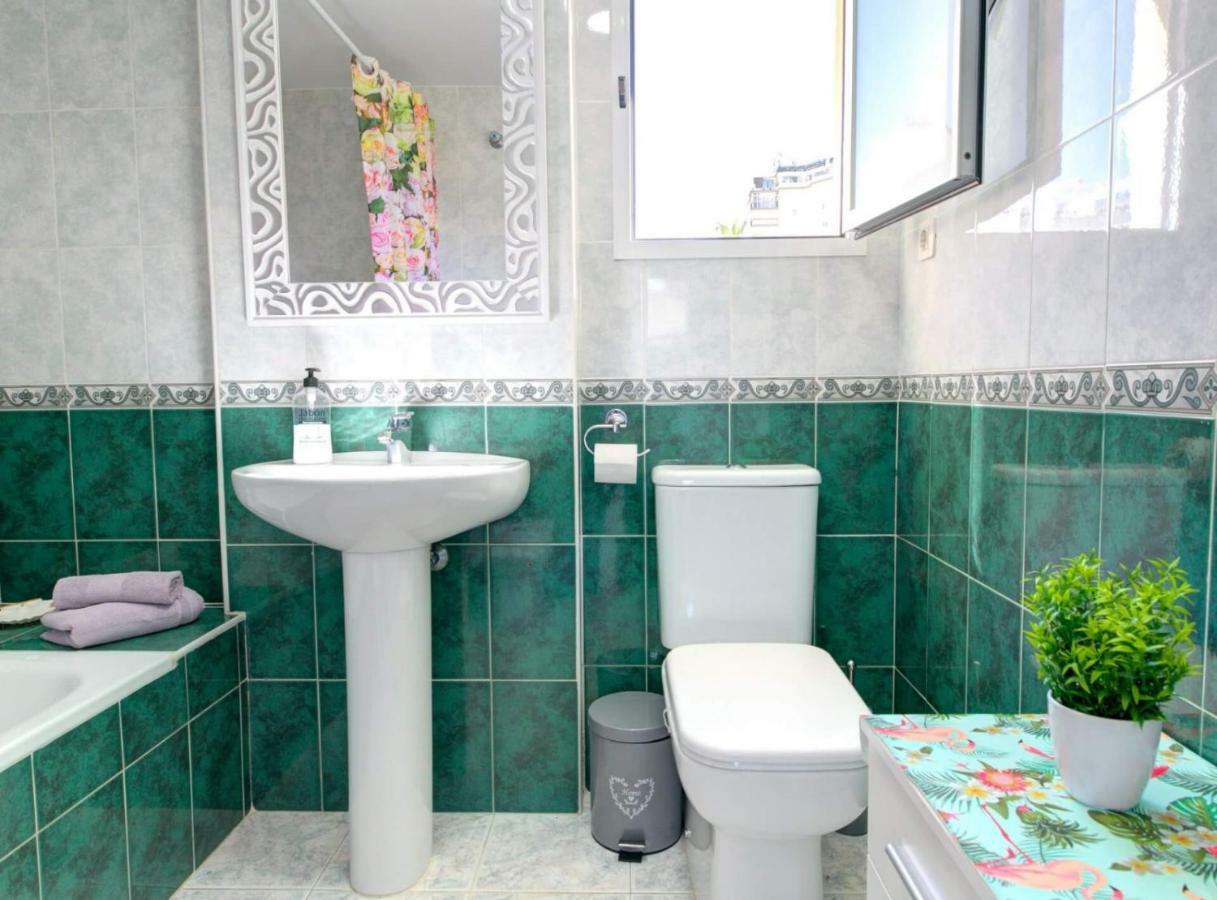פואנגירולה Apartamento Vinuela מראה חיצוני תמונה